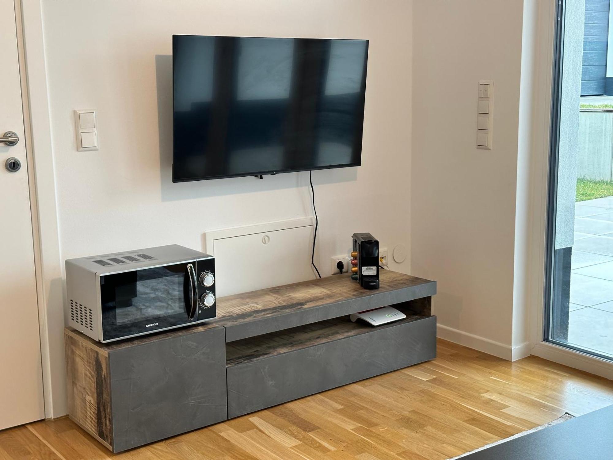 Modernes Apartment I Parkplatz I Terrasse Блумберг Екстериор снимка